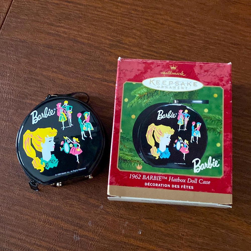 Hallmark Barbie 1962 Hatbox Doll ornament.
